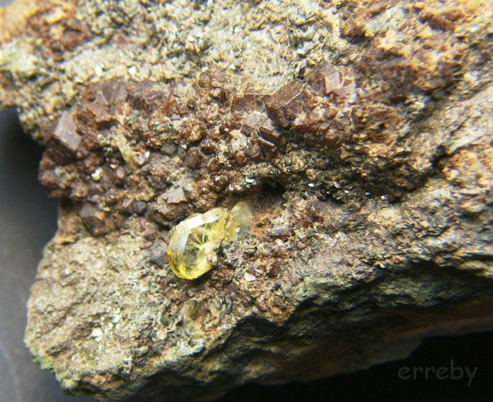 TITANITE -PASSO FAIALLO.jpg